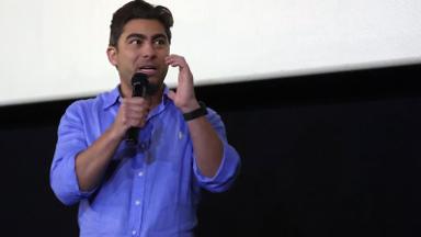 CEO do Botafogo garante transparência da SAF com associativo e elogia dirigentes: ‘Não existe inimigo dentro do clube social’ CEO do Botafogo garante transparência da SAF com associativo e elogia dirigentes: ‘Não existe inimigo dentro do clube social’