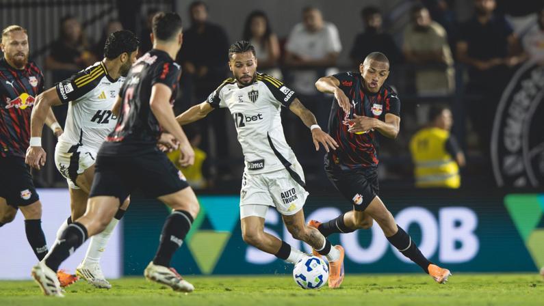Red Bull Bragantino vence Atlético-MG, e Botafogo mantém vantagem no G-7 em sete pontos