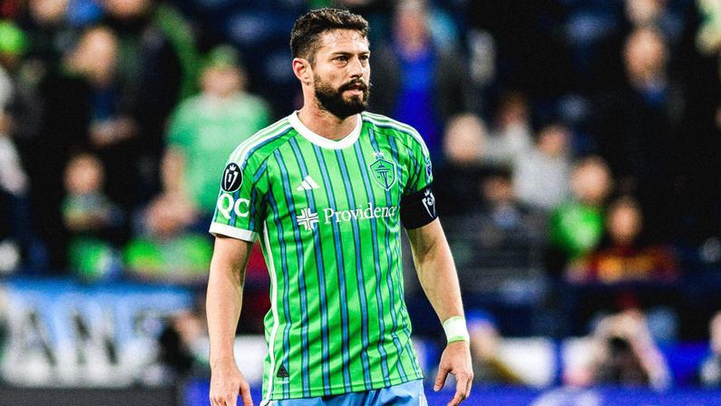 Ex-Botafogo, João Paulo anuncia saída do Seattle Sounders após seis temporadas