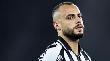 Comentarista aponta duas carências no elenco do Botafogo e acredita em Arthur Cabral: ‘Pode virar um jogador com mais mobilidade’ Comentarista aponta duas carências no elenco do Botafogo e acredita em Arthur Cabral: ‘Pode virar um jogador com mais mobilidade’