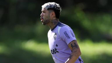 Botafogo divulga relacionados para jogo com Corinthians; Alexander Barboza é desfalque com dores no joelho Botafogo divulga relacionados para jogo com Corinthians; Alexander Barboza é desfalque com dores no joelho