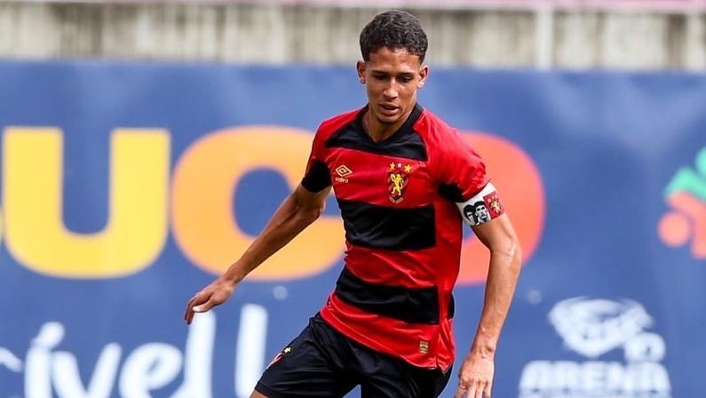 Documentações são assinadas, e Botafogo finaliza contratação de Riquelme, do Sport