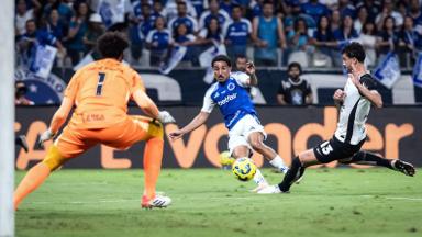 Botafogo de olho: Cruzeiro perde para o Corinthians no Mineirão na ida da semifinal da Copa do Brasil Botafogo de olho: Cruzeiro perde para o Corinthians no Mineirão na ida da semifinal da Copa do Brasil