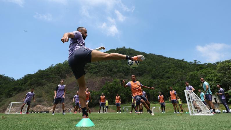 Botafogo traça planejamento para 2026: início com sub-20 e dois jogos de preparação para elenco principal