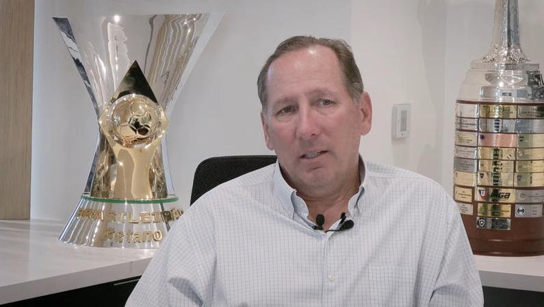 Acionista da SAF, John Textor estará no Nilton Santos para ver Botafogo x Fortaleza