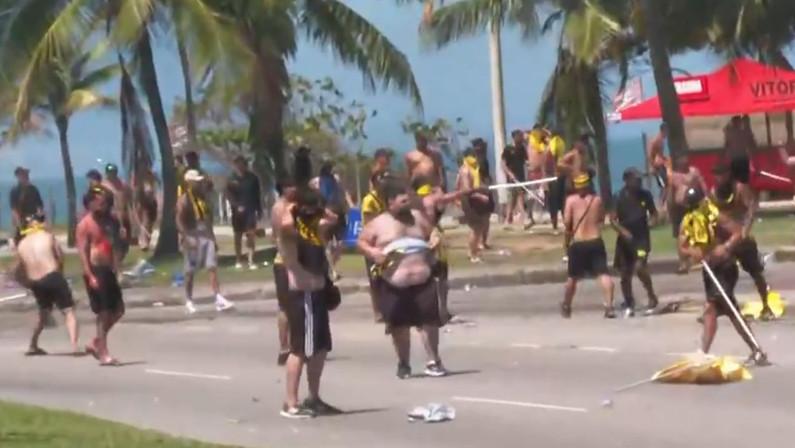 Último torcedor do Peñarol preso no Rio é solto após confusão