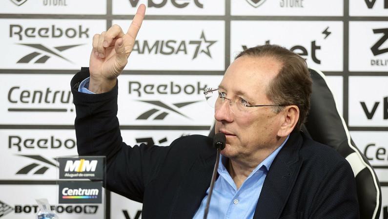 SAF do Botafogo avança com plano de austeridade sem Textor