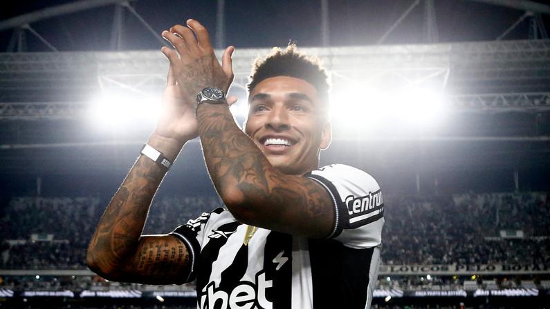 Botafogo deu chapéu no Atlético-MG por Igor Jesus, revela empresário