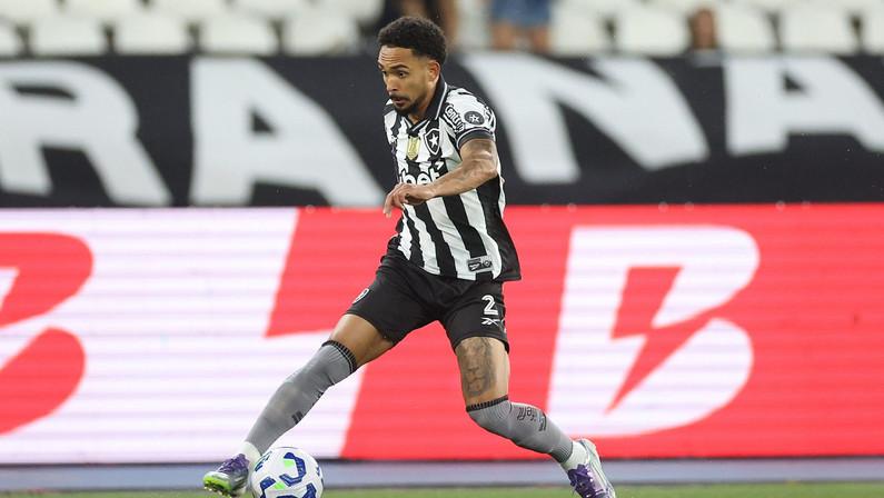 ‘Se eu tenho Vitinho, não abro mão de jeito nenhum’, diz Rizek sobre troca especulada entre Botafogo e São Paulo