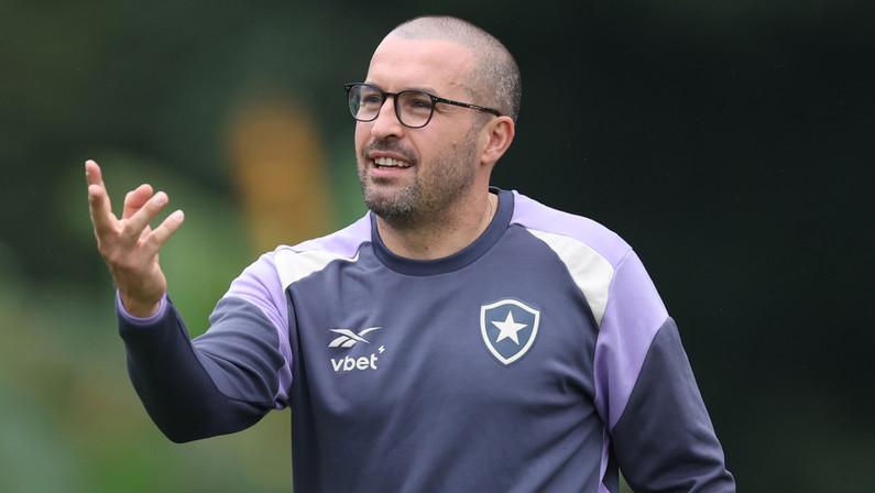 Luca Guerra se despede do Botafogo após saída de Davide Ancelotti