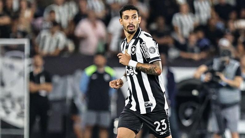 Botafogo descarta incluir Santi Rodríguez em negociação com São Paulo