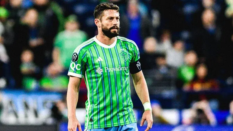 Ex-Botafogo e Seattle Sounders, volante João Paulo se aposenta aos 34 anos