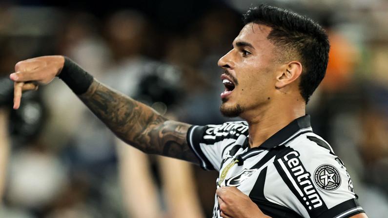 Torino envia nova proposta ao Botafogo por David Ricardo e oferece até € 6 milhões
