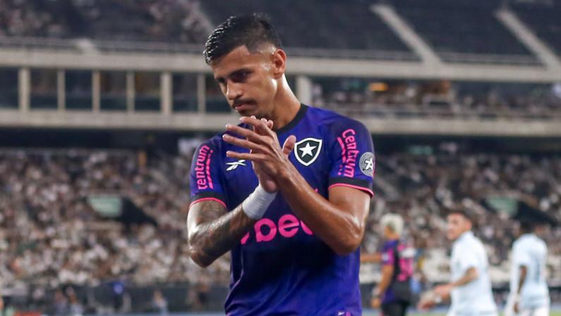 Torino eleva proposta por David Ricardo e se aproxima da pedida do Botafogo