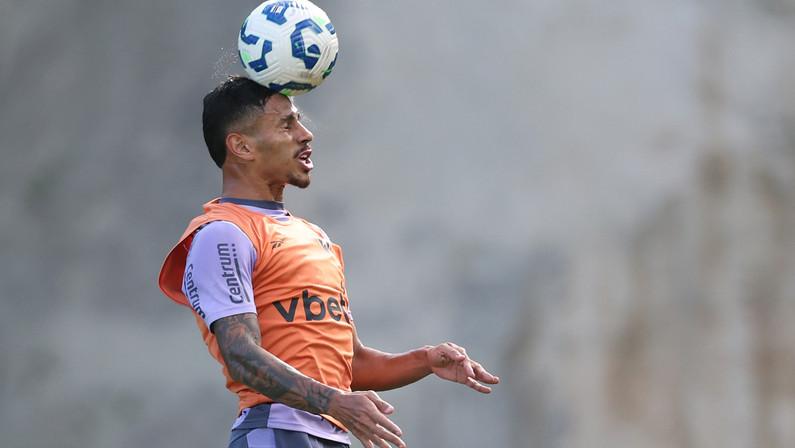 Jornalista revela 'entrave' em negociação entre David Ricardo, do Botafogo, e Dínamo Moscou: 'Por ora, negócio parado'