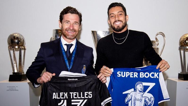 Aniversariante do dia, Alex Telles, do Botafogo, visita ex-clube em Portugal e recebe homenagem