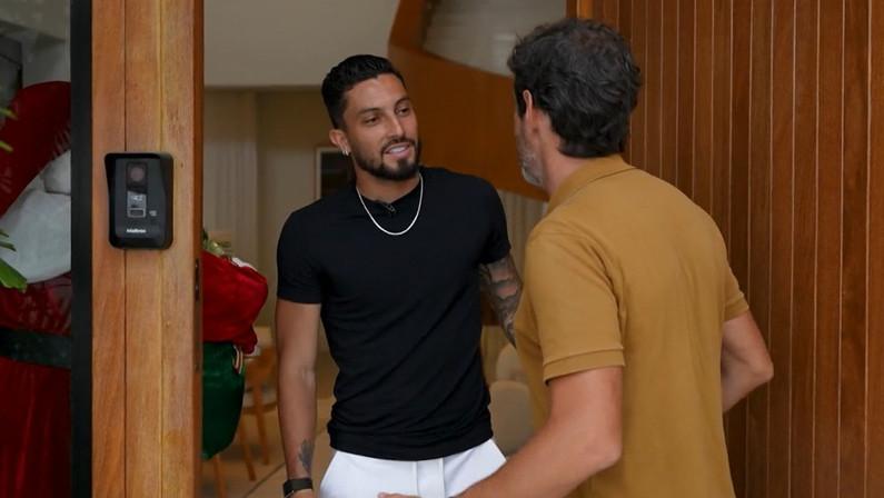 Alex Telles não se vê como ídolo no Botafogo, destaca identificação com a 13 e diz: ‘Tenho certeza que em 2026 tem muita coisa boa pela frente’