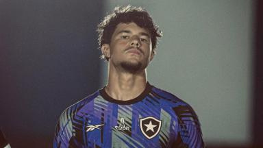 Bruninho Samudio traça planos: ‘Quero ser um goleiro que falha pouco, é decisivo, e que garante títulos para Botafogo e Seleção’ Bruninho Samudio traça planos: ‘Quero ser um goleiro que falha pouco, é decisivo, e que garante títulos para Botafogo e Seleção’