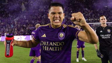 Botafogo é um dos clubes na briga por César Araújo, volante ex-Orlando City, diz rádio uruguaia Botafogo é um dos clubes na briga por César Araújo, volante ex-Orlando City, diz rádio uruguaia