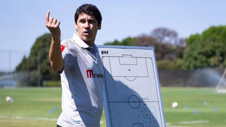 Ex-técnico do Botafogo, Lucio Flavio é demitido do Brasiliense antes mesmo de temporada começar