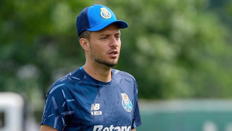 Botafogo chega a acordo com Martín Anselmi por contrato de dois anos; falta só assinar