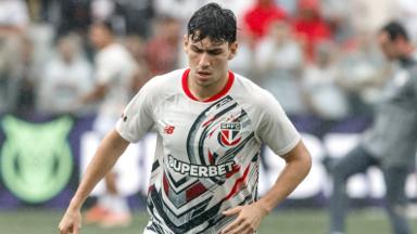 Jornalista revela valor da opção de compra do Botafogo por Ferraresi, do São Paulo; Pablo Maia ainda não topou mudança Jornalista revela valor da opção de compra do Botafogo por Ferraresi, do São Paulo; Pablo Maia ainda não topou mudança