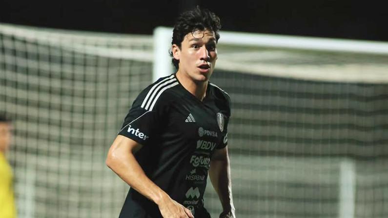 Botafogo acerta salário maior para Ferraresi e pode ceder Tucu Correa ao São Paulo