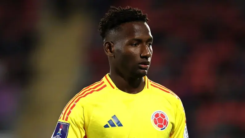 Botafogo e Atlético-MG sondam atacante colombiano Jhon Rentería