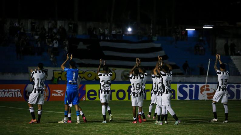 Botafogo enfrenta o Taubaté pela Copa São Paulo: onde assistir e provável escalação