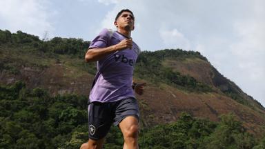 Jornalista: Fluminense ainda não desistiu de Savarino, do Botafogo Jornalista: Fluminense ainda não desistiu de Savarino, do Botafogo