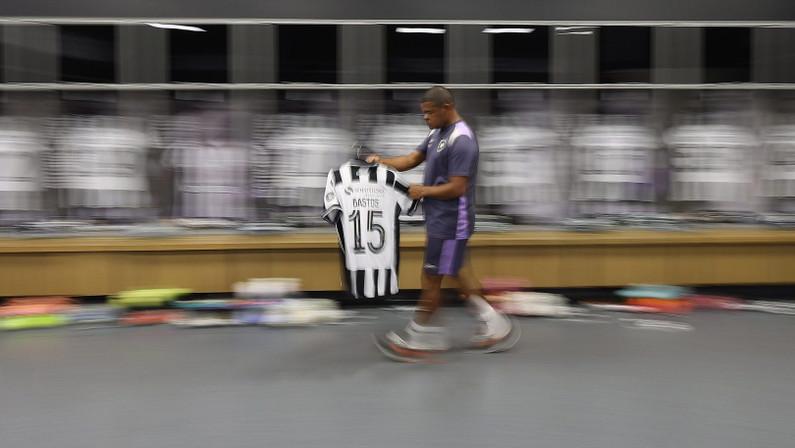 Botafogo reforçado com retorno de Barboza e Telles para estreia no Brasileirão
