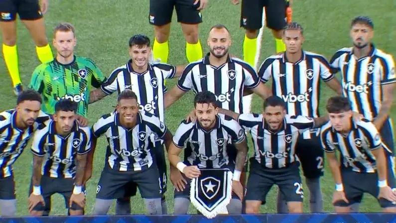 ATUAÇÕES FN: Danilo e Montoro ganham 10 em Botafogo 4 x 0 Cruzeiro; Matheus Martins entra bem