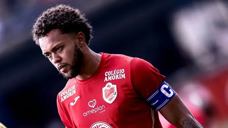 Botafogo demonstra interesse em Enrico, promessa da Copinha
