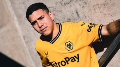 Botafogo demonstra interesse em Enso González do Wolverhampton por empréstimo Botafogo demonstra interesse em Enso González do Wolverhampton por empréstimo