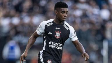 Botafogo exige compensação financeira por Savarino para aceitar Félix Torres Botafogo exige compensação financeira por Savarino para aceitar Félix Torres