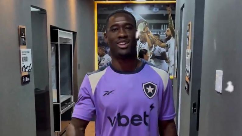 Botafogo inicia pré-temporada 2026 com avaliações no CT Lonier