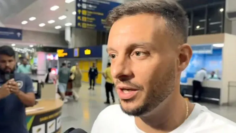 Martín Anselmi chega ao Rio para se juntar ao Botafogo: ‘Nossa imagem é competir com muita intensidade e atacar’