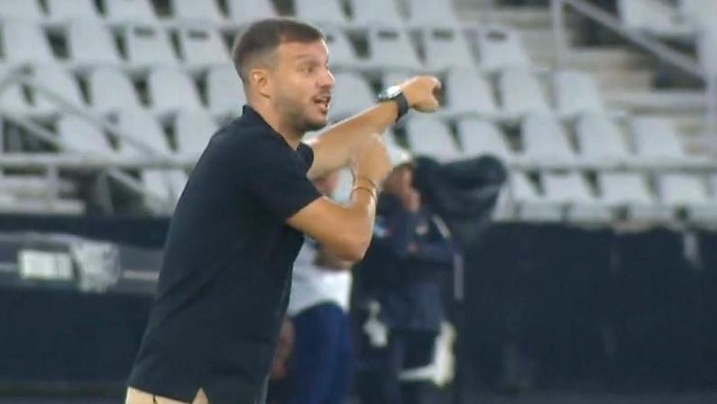 Martín Anselmi celebra estreia com vitória no Botafogo: ‘Fizemos em campo o que treinamos’