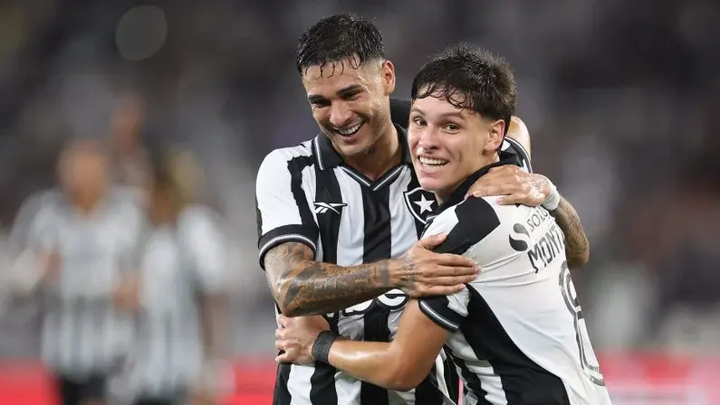 Botafogo vence Volta Redonda na estreia de Martín Anselmi: 1 a 0
