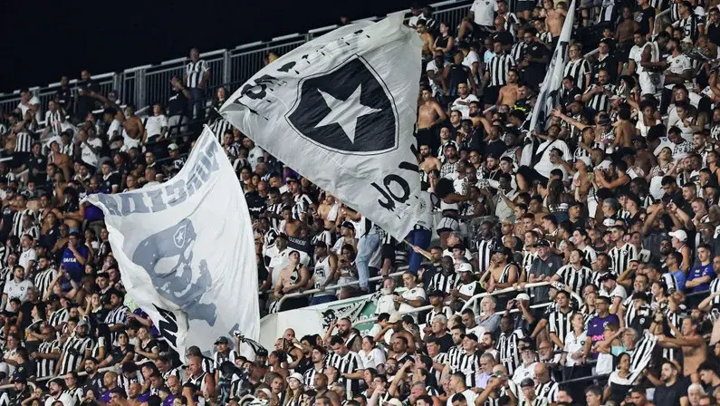 Botafogo x Nacional: 15 mil ingressos vendidos para duelo da Libertadores
