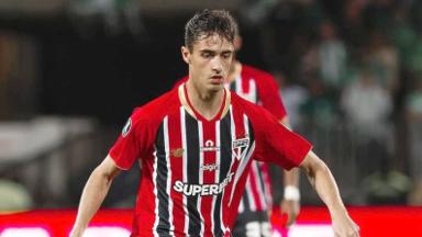 Outrora especulado no Botafogo, Rodriguinho, do São Paulo, é negociado com o Red Bull Bragantino Outrora especulado no Botafogo, Rodriguinho, do São Paulo, é negociado com o Red Bull Bragantino
