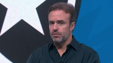 Roger Flores alerta: Botafogo pode seguir caminho do Corinthians na era MSI Roger Flores alerta: Botafogo pode seguir caminho do Corinthians na era MSI