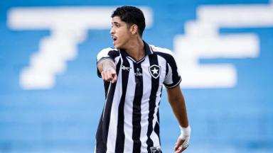 Botafogo perde peças do sub-20: cinco jogadores deixam o clube Botafogo perde peças do sub-20: cinco jogadores deixam o clube