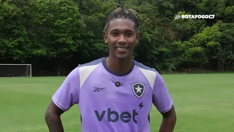 Ythallo celebra ida para o Botafogo: 'Queria voltar para o Brasil. Ir para um clube dessa grandeza era tudo que eu precisava'