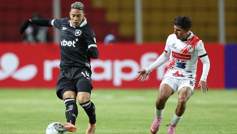 Casagrande: ‘Se Botafogo não passar pelo Nacional Potosí, não dá para segurar ninguém. Ano vai ser um inferno’