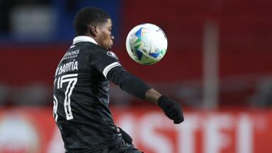 Kadir faz história: atacante panamenho se torna o mais jovem na Libertadores Kadir faz história: atacante panamenho se torna o mais jovem na Libertadores