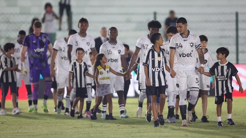 ATUAÇÕES FN: Artur, Justino e Arthur Novaes comandam vitória do Botafogo sobre o Boavista na Taça Rio
