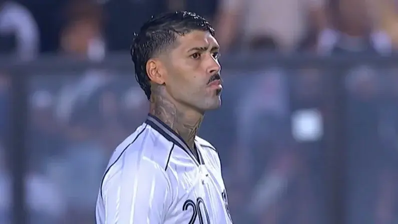Barboza elogia jovens talentos do Botafogo após clássico contra o Vasco
