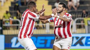Bangu garante vaga na final da Taça Rio e aguarda decisão entre Botafogo e Boavista Bangu garante vaga na final da Taça Rio e aguarda decisão entre Botafogo e Boavista