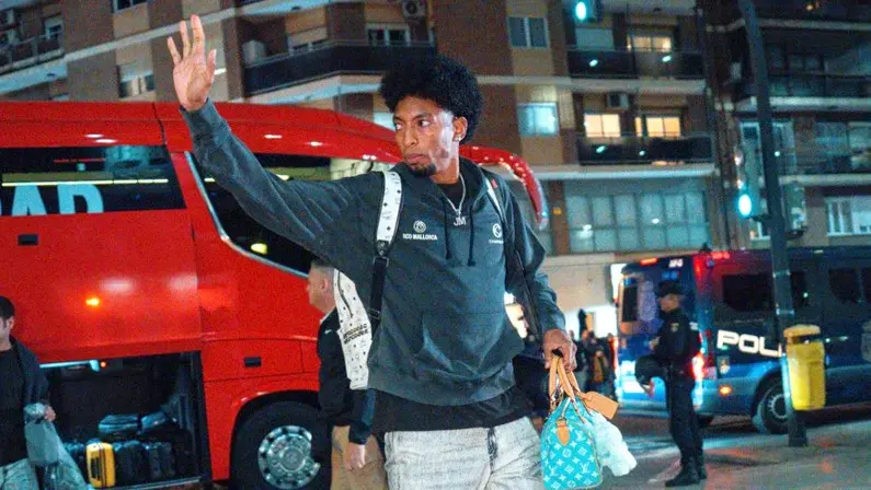 Botafogo desiste de lateral colombiano por impedimento do Mallorca